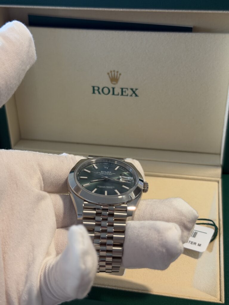 Rolex Rolex Datejust 41mm Mint Green Dial Smooth Bezel Jubilee Bracelet