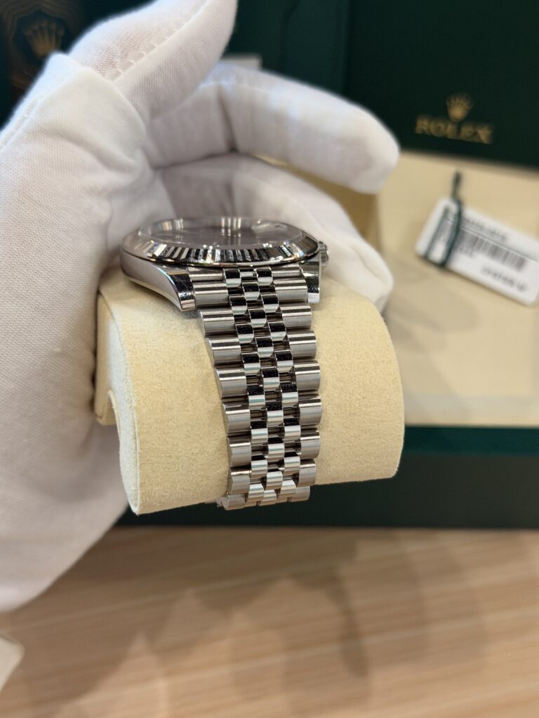 Rolex Rolex Datejust 41mm Fluted Bezel Oyster Bracelet