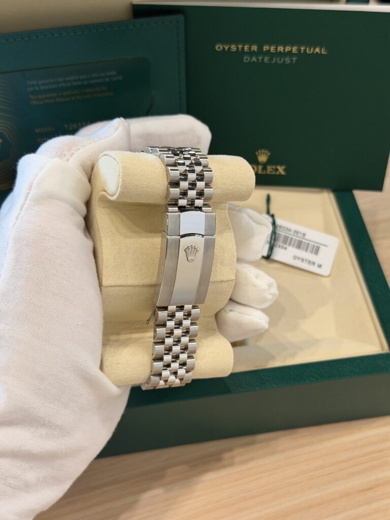 Rolex Rolex Datejust 41mm Fluted Bezel Oyster Bracelet