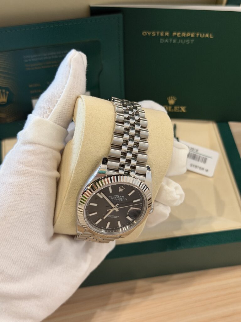 Rolex Rolex Datejust 41mm Fluted Bezel Oyster Bracelet